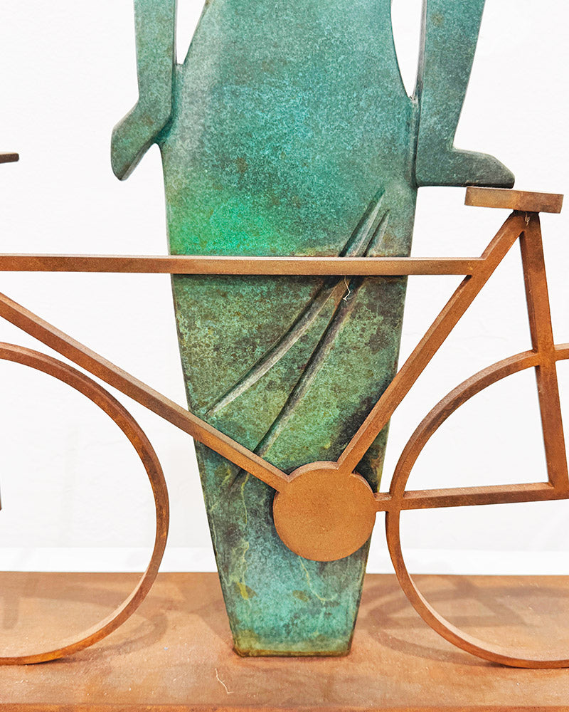 Rossa Serra · Suite Bicicletes 1-B